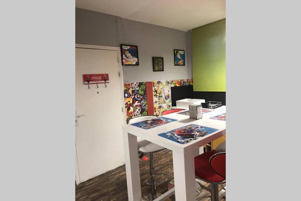 Appartement Style Pop Art Avec Garage Centre Historique Μπεζιέ Εξωτερικό φωτογραφία